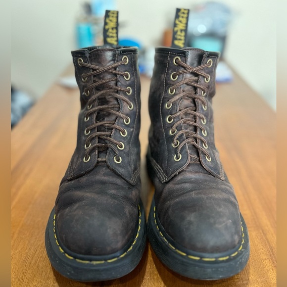 Men’s Dr. Martens Boots - Picture 2 of 7